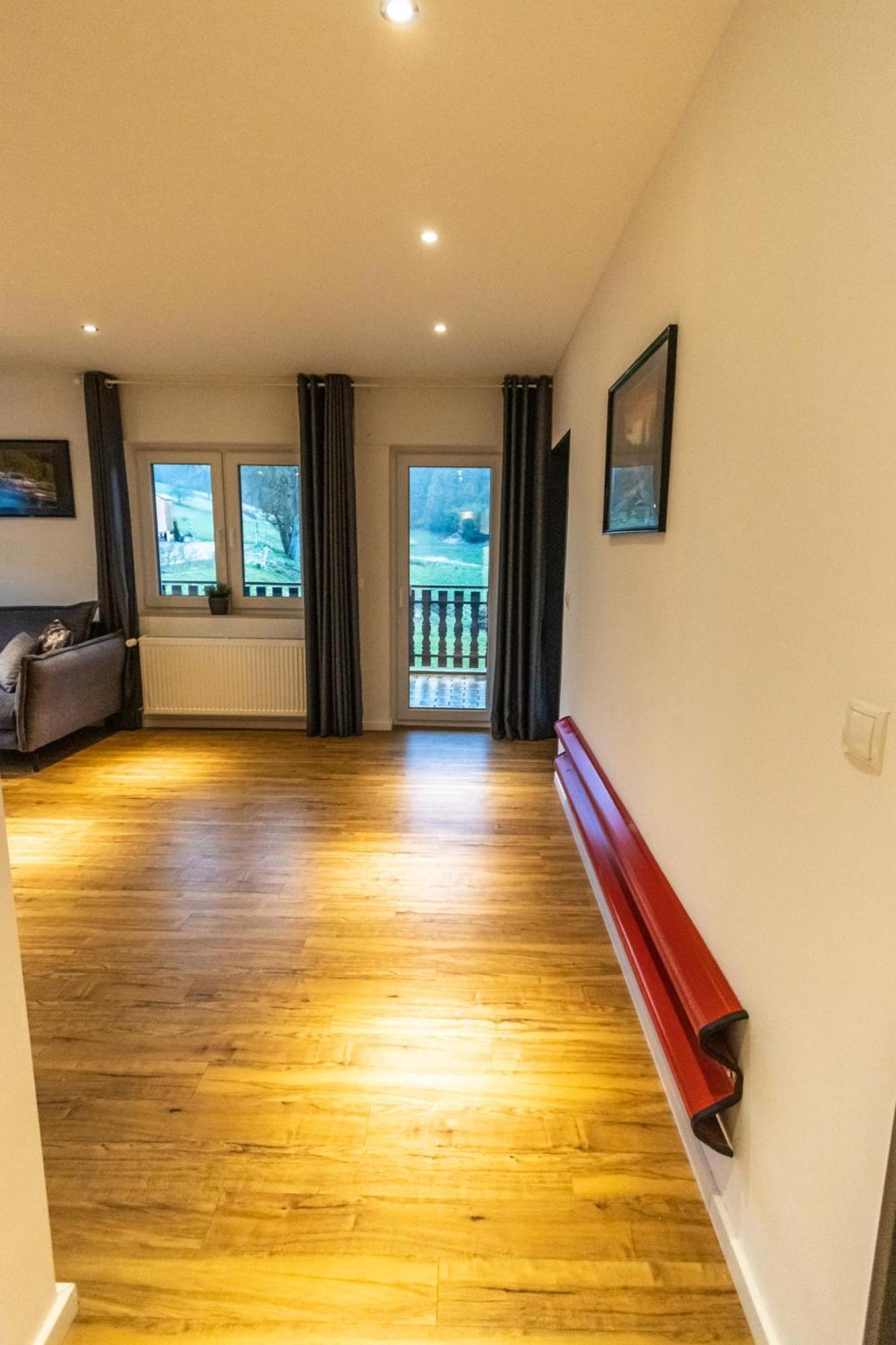 Suedschleife Appartements - Wlan - Direkt Am Ring Reimerath Exterior foto